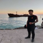 تصویر پروفایل علی