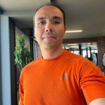 تصویر پروفایل نیما