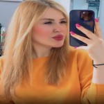 تصویر پروفایل مینا