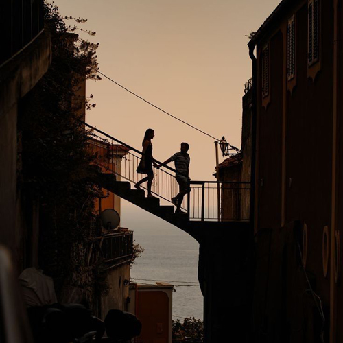 دیدن زن صیغه ای در تهران